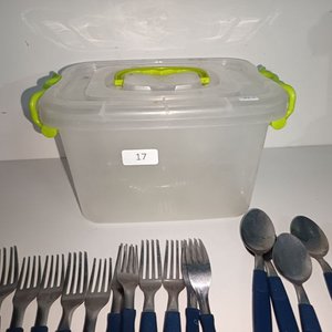 Caja Organizadora Plástica con Cubiertos Varios - imagen 3