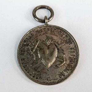 Lote siguiente: Medalla de Cobre Plateado 1866 Sociedad de Socorro Mutuo entre Orientales