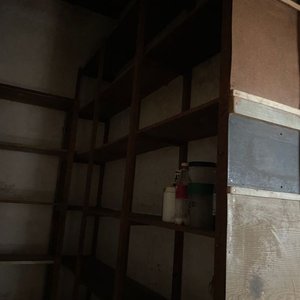 Tres Estanterías de Pino Blanco con Múltiples Estantes - imagen 10