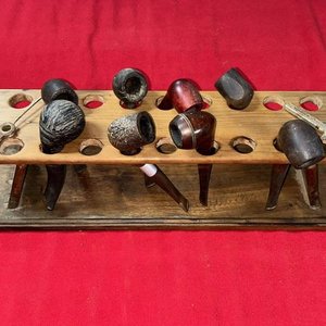 Pipero de Madera con 7 Pipas y Accesorios de Mantenimiento - imagen 3