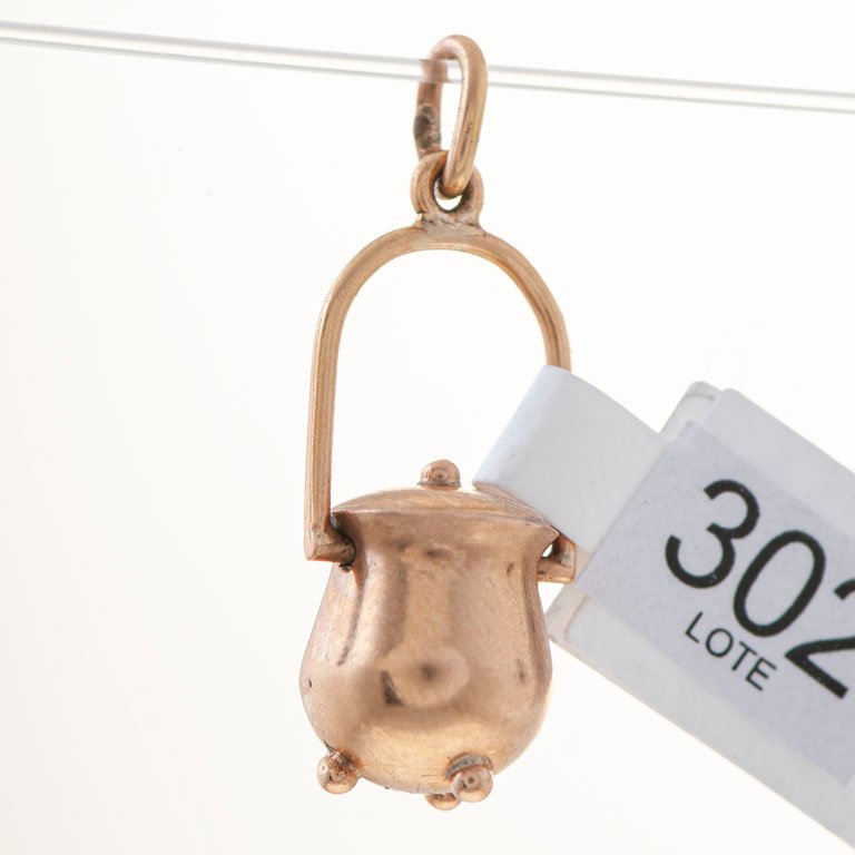 Item 2096855 - Image 0