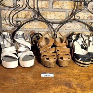 Lote siguiente: Lote de 5 Pares de Calzado Femenino: Sandalias y Zuecos de Plataforma