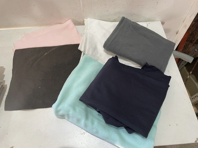 Item 28729 - Image 0