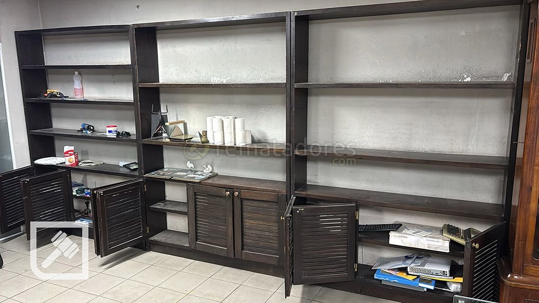 Estantería Modular Oscura con Puertas y Estantes