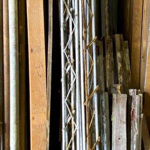 Lote siguiente: Ocho Cerchas Metálicas para Construcción