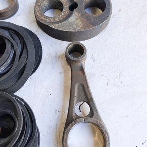 Lote de Biela, Engranajes, Piedras de Amolar y Accesorios Varios - imagen 6