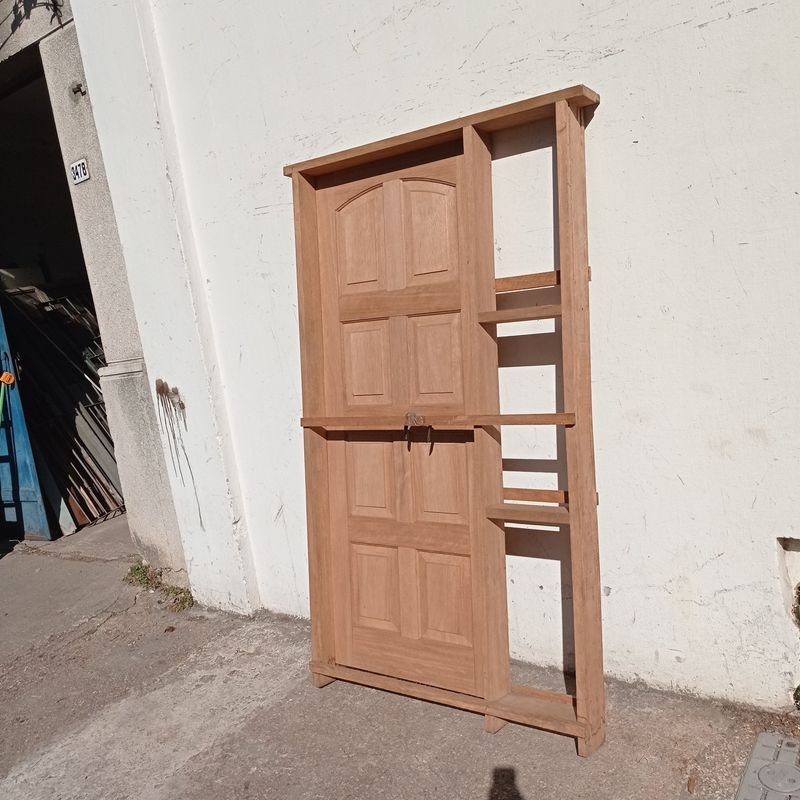 Puerta exterior de cedro con cerradura y llaves - imagen 2