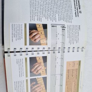 Aprende a Tocar la Guitarra: Guía Práctica para Principiantes de Phil Capone con CD - imagen 5