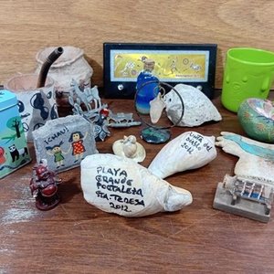 Lote de Adornos y Recuerdos con Motivos de Animales y Figuras - imagen 5