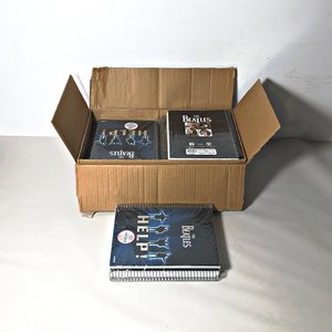 Lote siguiente: Lote de 16 Cuadernos Tapa Dura "The Beatles" - Credeal