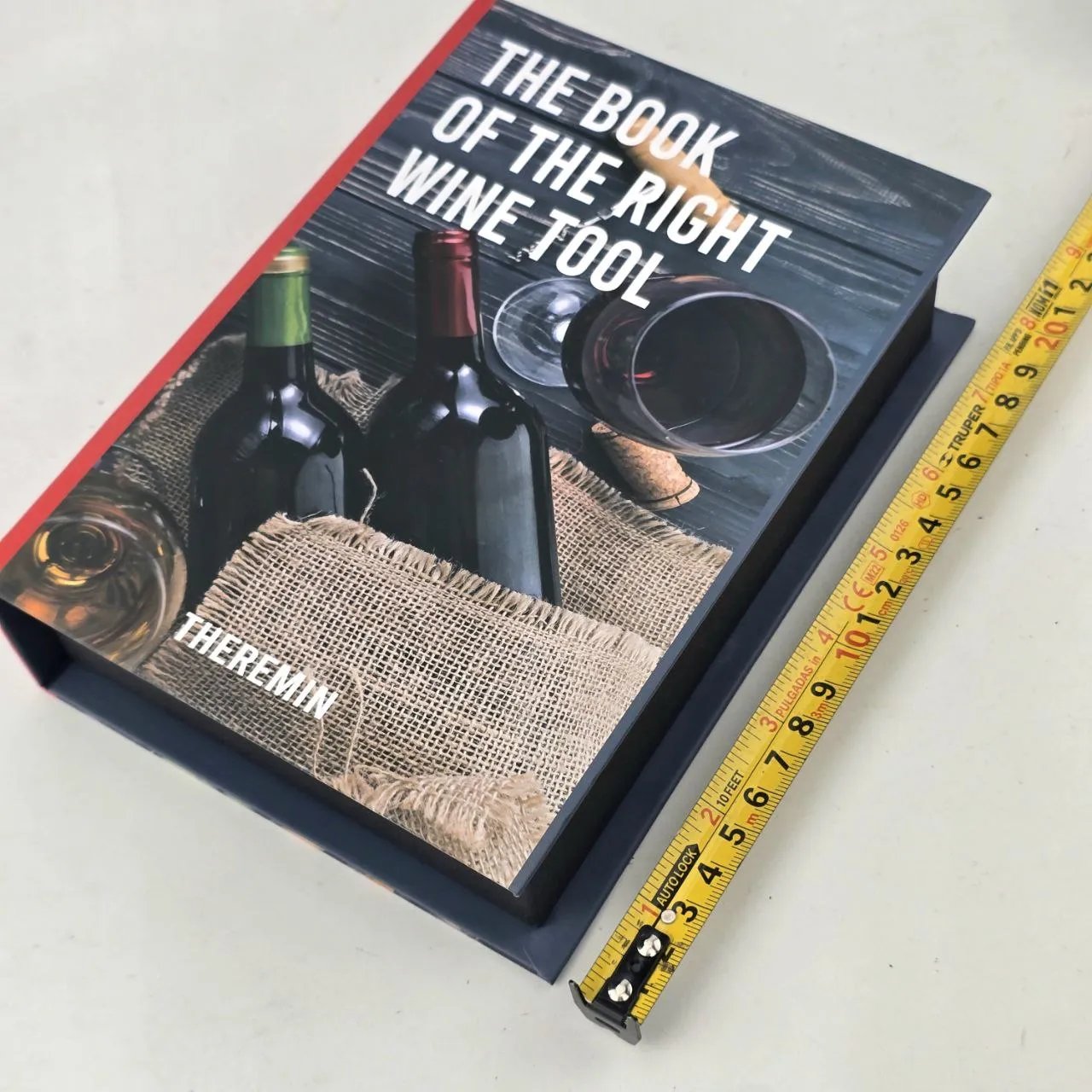 Set de accesorios para vino y libro - imagen 4