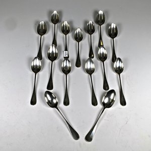 Quince Cucharas de Postre Christofle de Metal Plateado - imagen 2