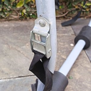 Portabicicletas Reforzado para Baúl de Auto o Camioneta - imagen 4