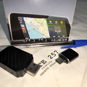 Adaptador Inalámbrico USB para CarPlay y Android Auto, Nuevo en Caja - imagen 1