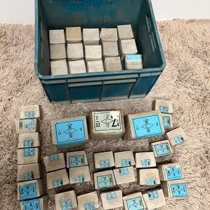 Lote siguiente: Lote de 51 Cajas de Tornillos de Industria Uruguaya