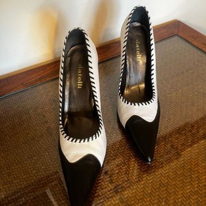 Zapatos Stiletto Blancos y Negros Talle 36 - imagen 4