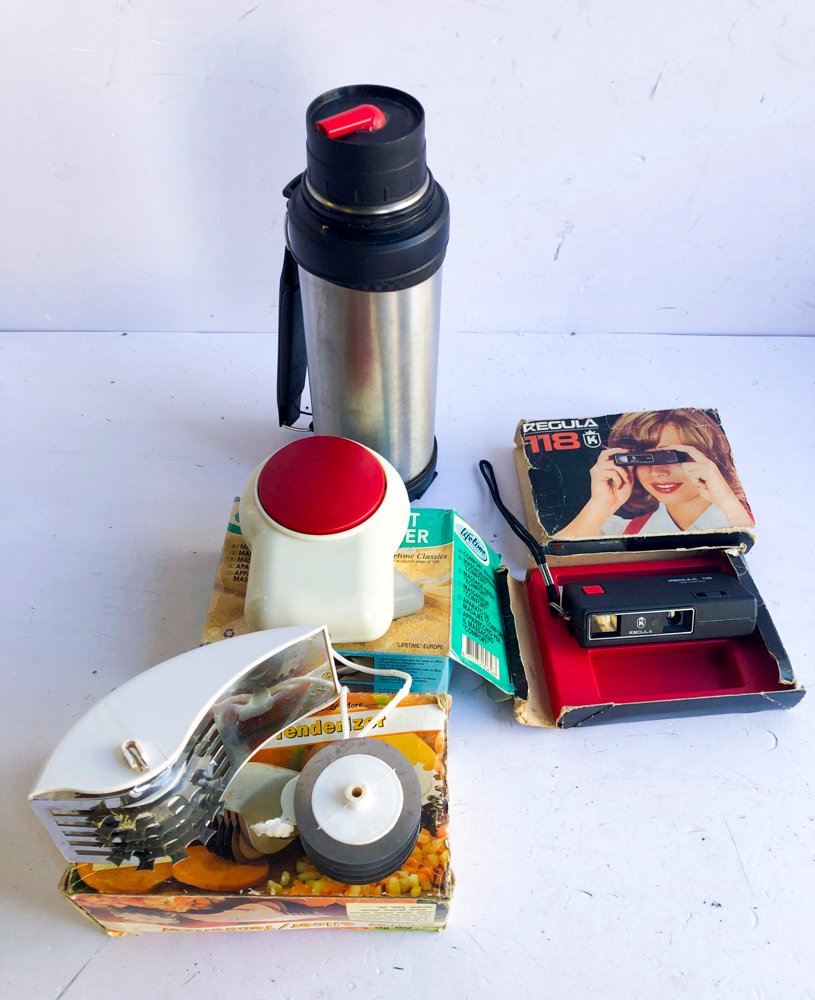 Notebook Toshiba con Cargador y Accesorios