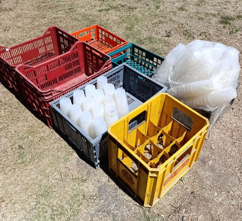 Plásticos descartables y contenedores para vasos - imagen 5