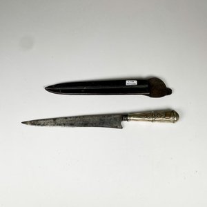 Cuchillo criollo hoja de acero Solingen 23 cm, cabo plata criolla y oro con vaina - imagen 1
