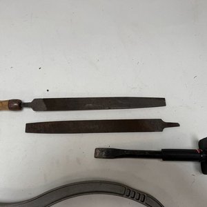 Lote de Herramientas: Sierras, Limas y Escuadras - imagen 4