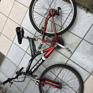 Bicicleta de Montaña Baccio Flash Rodado 26 Roja y Negra - imagen 6