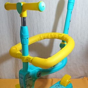 Triciclo Patín Infantil con Asiento y Manillar Guiador - imagen 2