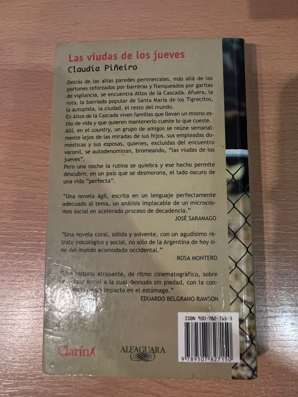 Libro Claudia Piñeiro Las viudas de los jueves - imagen 2