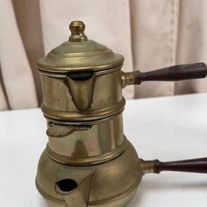Set de Cafetera Italiana Antigua y Sartén con Agarraderas de Madera - imagen 3
