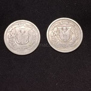 Dos Monedas de Plata República Dominicana - imagen 2