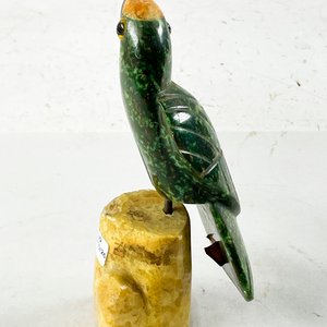 Figura de Papagayo en Piedra Tallada, 17 cm - imagen 2