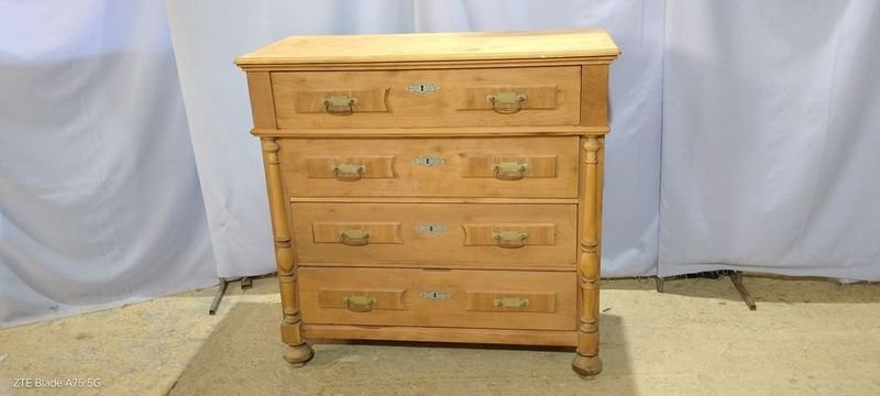 Item 891859 - Image 0