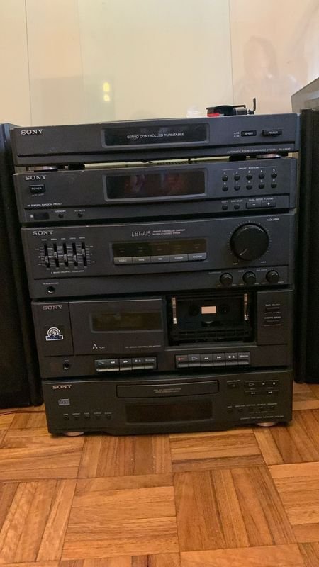 Equipo de música Sony completo con toca discos, estéreo y CD - imagen 2