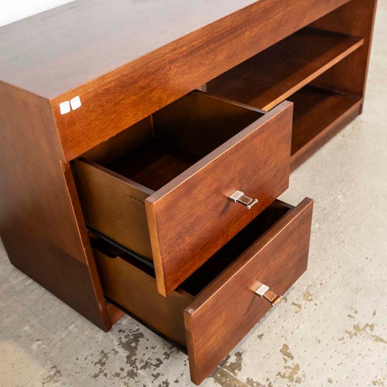 Rack de TV rodante con dos cajones y detalles en el lustre - imagen 2