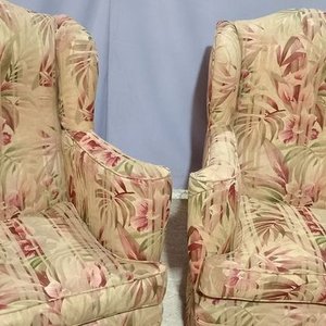 Par de Bergères Bajos Tapizados con Tela Floreada - imagen 3