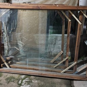 Lote siguiente: Ventana ideal división marco de cedro vidrios de correr de 5 mm