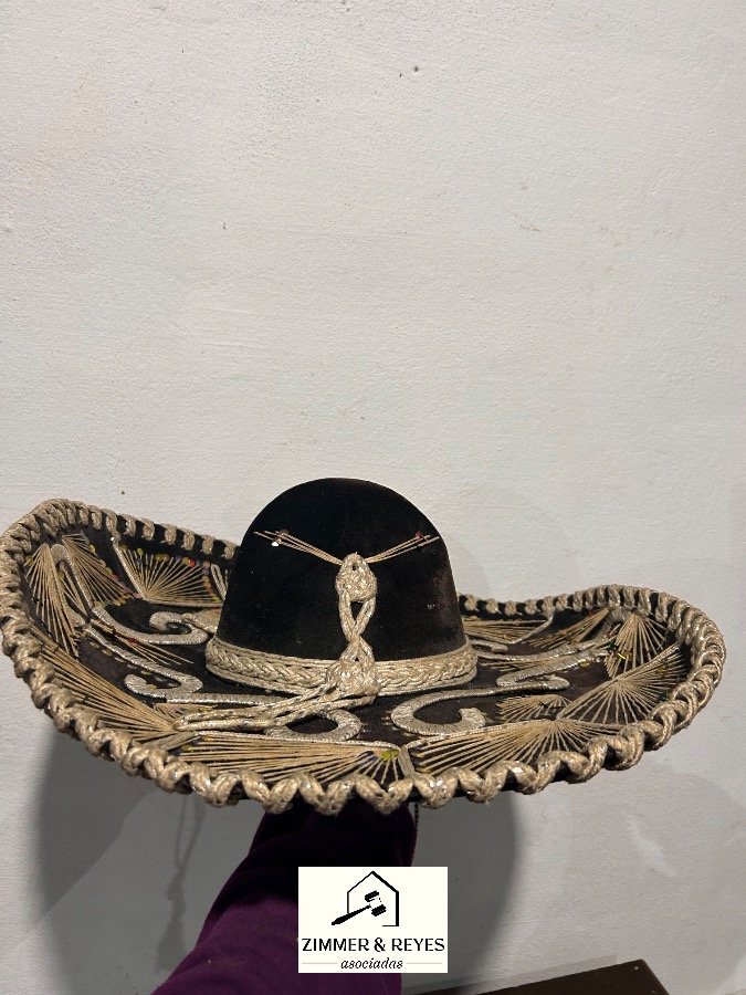 Sombrero Mexicano Charro Bordado Dorado y Lentejuelas
