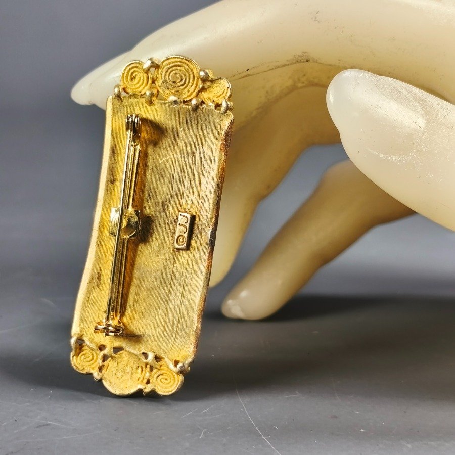 Item 16398 - Image 16