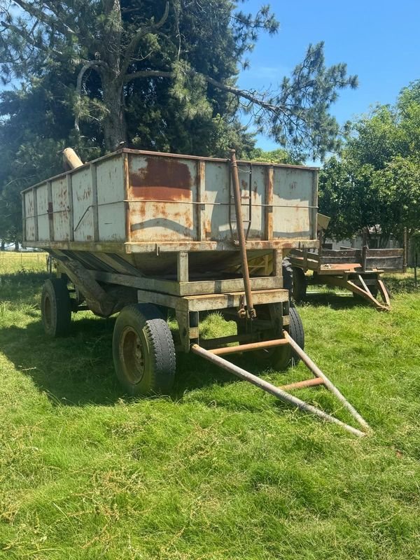 Item 840836 - Image 0