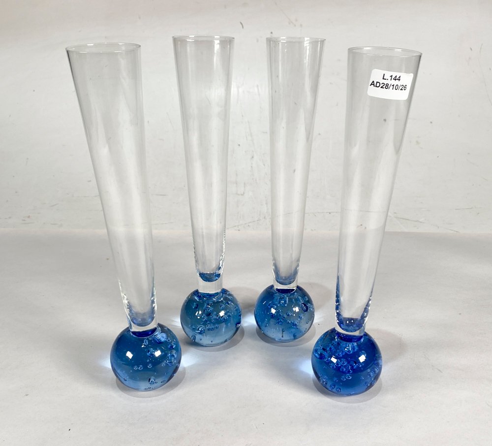 Juego de 4 Violeteros de Vidrio Transparente con Base Azul
