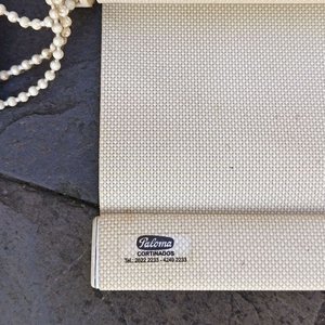 Dos Cortinas Enrollables Paloma Beige con Cadena - imagen 7