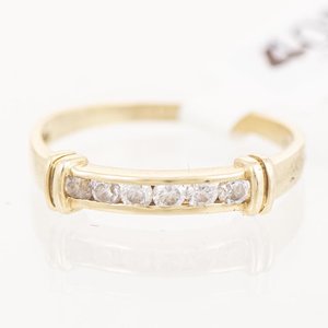 Lote siguiente: Anillo de Oro 18k con Circonias
