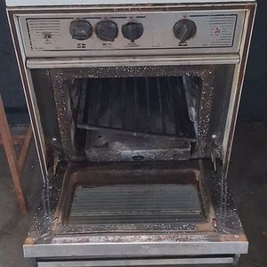 Cocina a Gas y Eléctrica Blanca - imagen 2