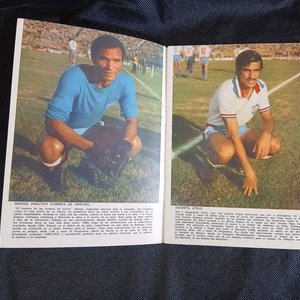 Revista "Nacional Campeón de América" con Póster Central (c. 1971) - imagen 2