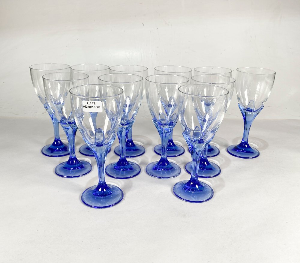 Doce Copas de Cristal con Vástago Azul