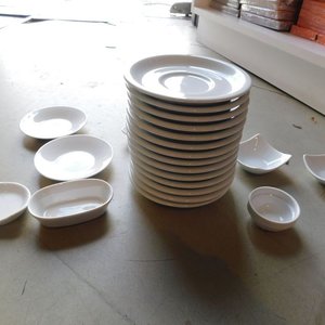 Conjunto de 19 piezas de recipientes de cerámica de cocina incluye platos, bowls y demas - imagen 2