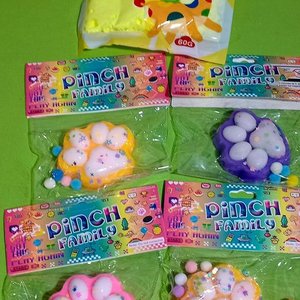 Pack de 4 Slime Antiestrés y Masa para Moldear "Pinch Family" - imagen 1