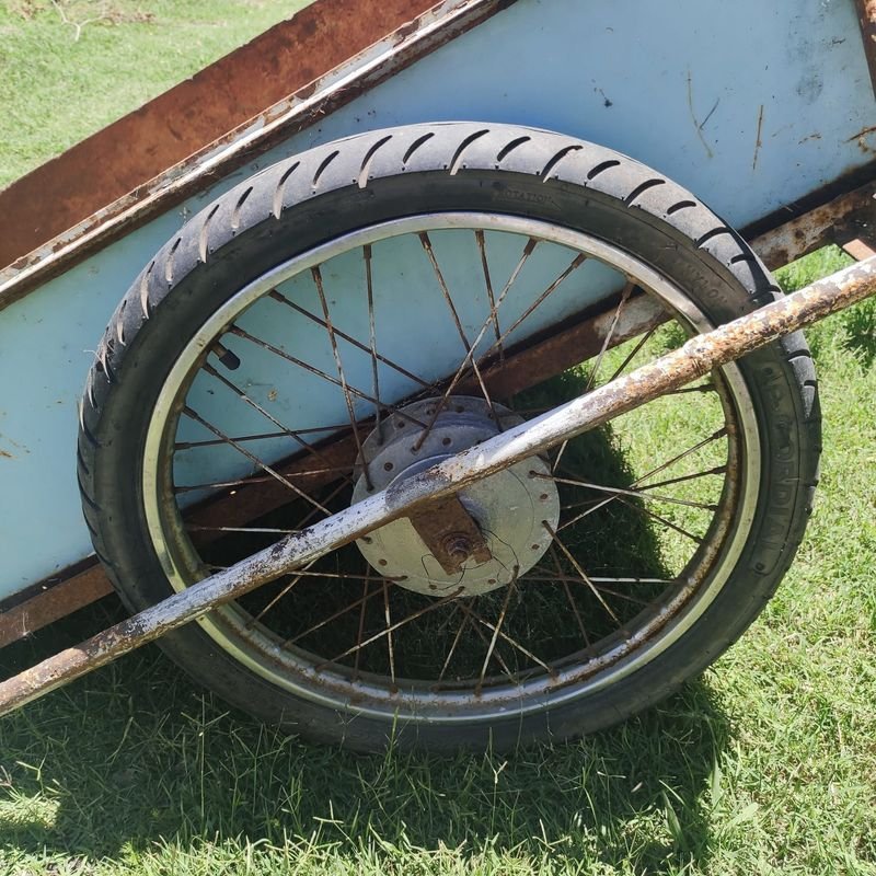 Item 869968 - Image 0