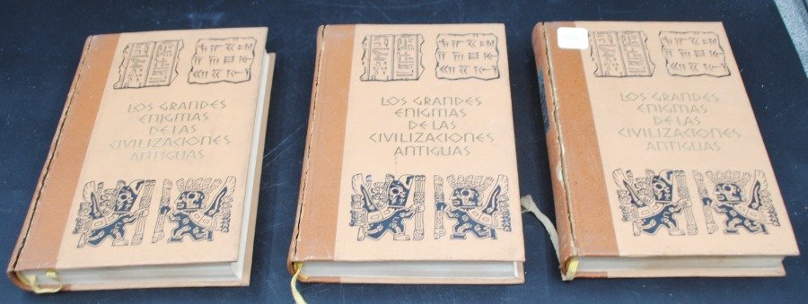 Libro de Enigmas Antiguas - Edición en Cuero - imagen 3