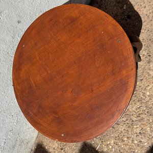 Mesa Auxiliar Redonda de Madera con Repisa Inferior - imagen 4