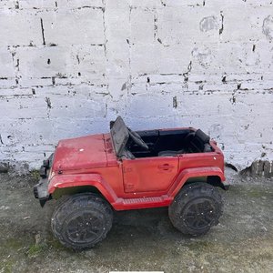 Jeep a Batería Infantil Rojo para Niños - imagen 3
